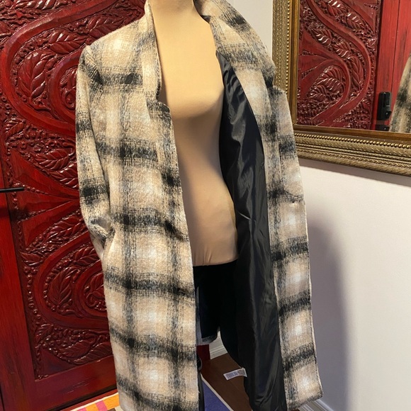 Plaid Soft-Brushed coat for Women - Picture 6 of 9
